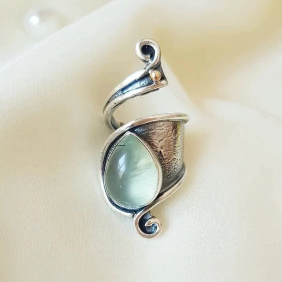Vintage Crystal Jewelry