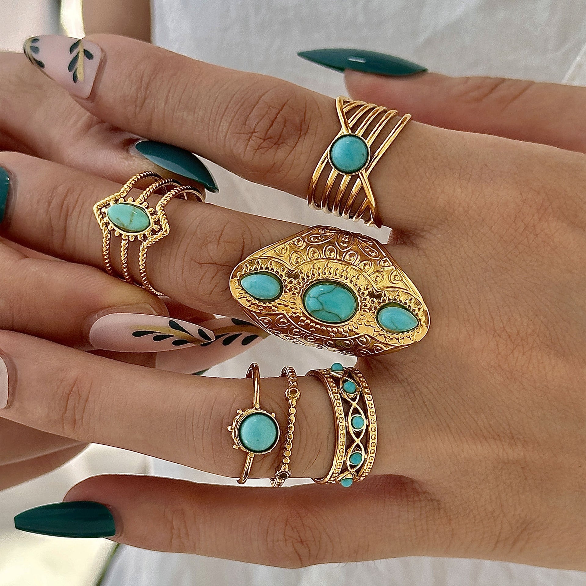 Timeless Chain Jewelry