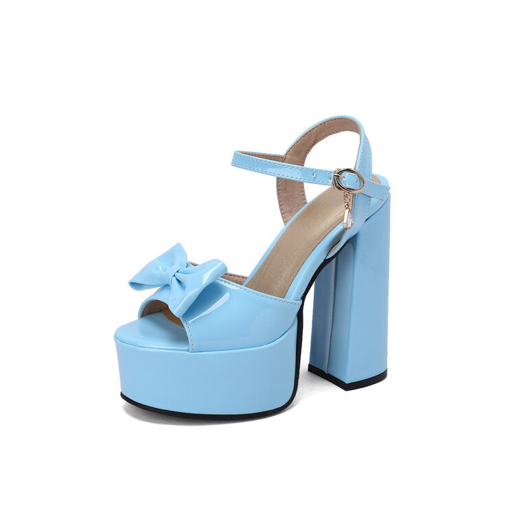 Clean Beach Sandals