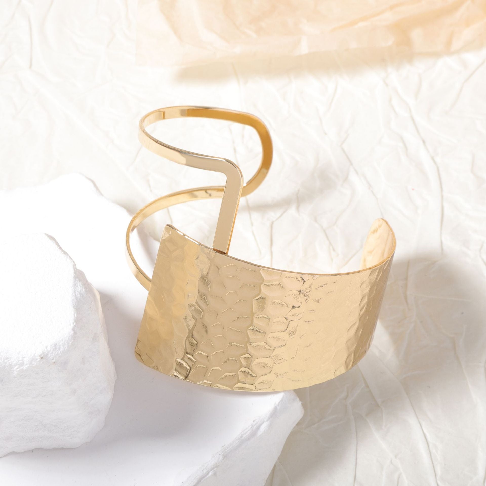 Light Romantic Jewelry