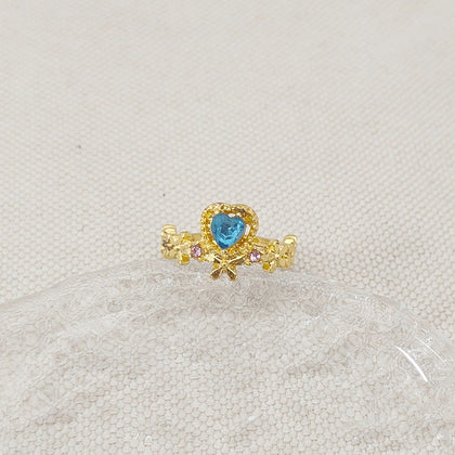 Pretty Pendant Jewelry
