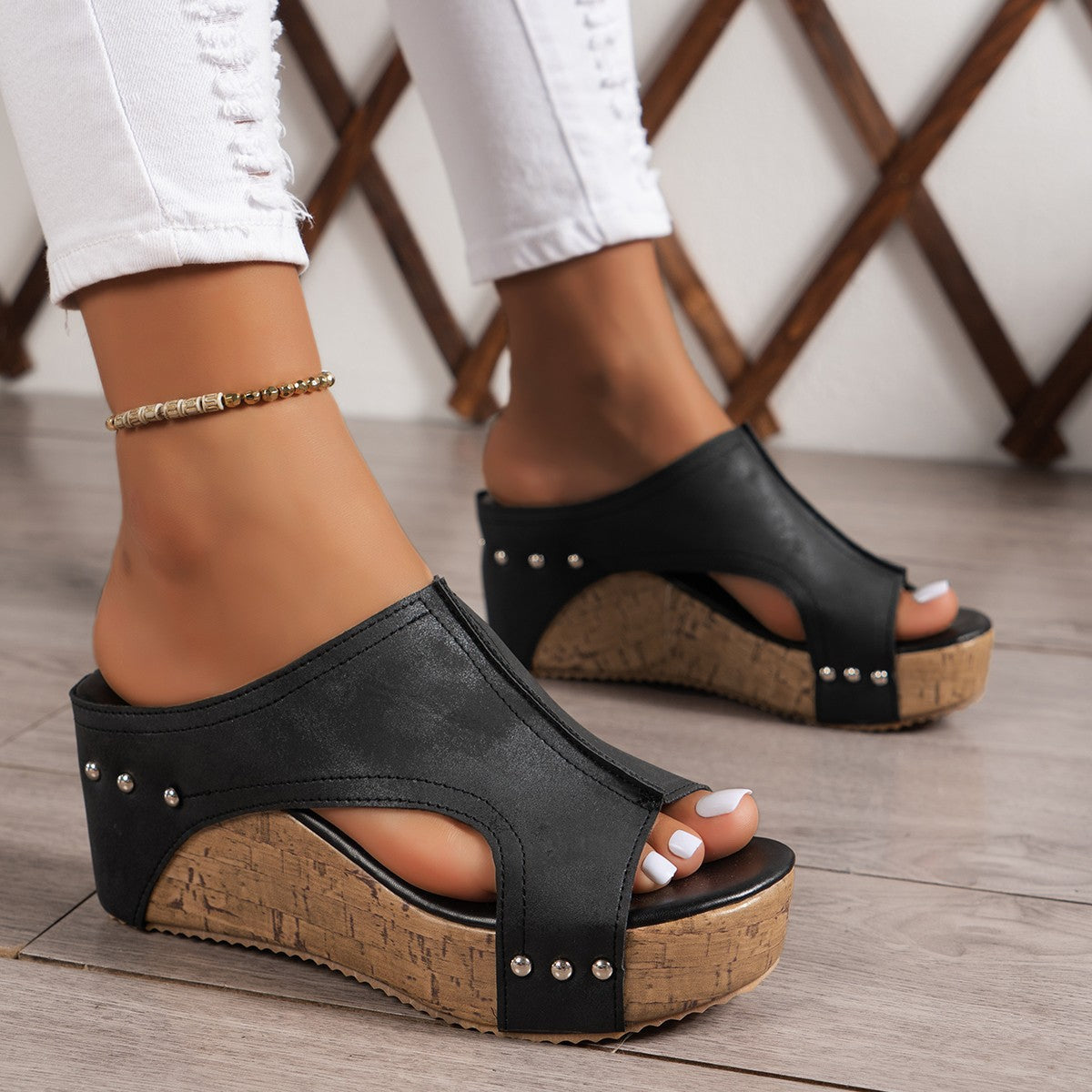 Weekend Beach Sandals