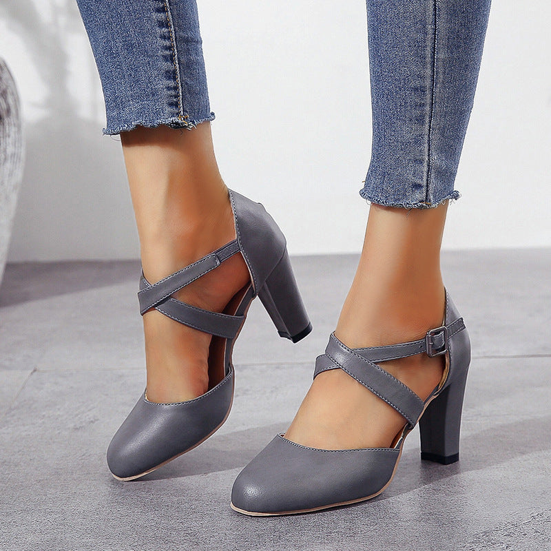 Clean Wedge Sandals