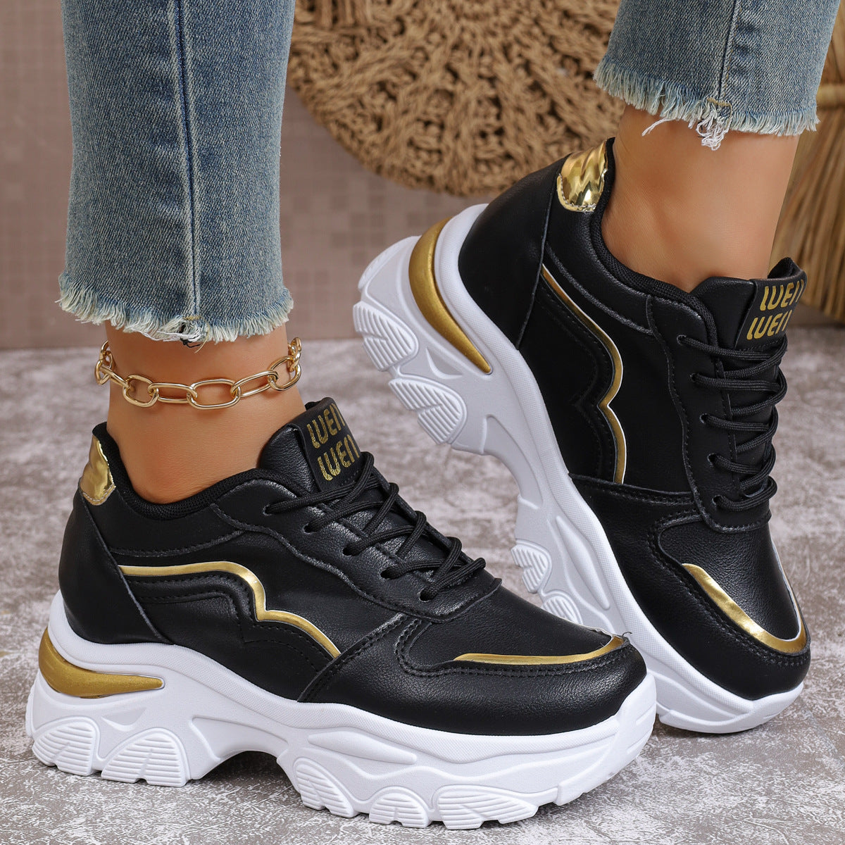 Weekend Lightweight Sneakers