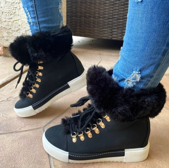Brunch Chelsea Boots