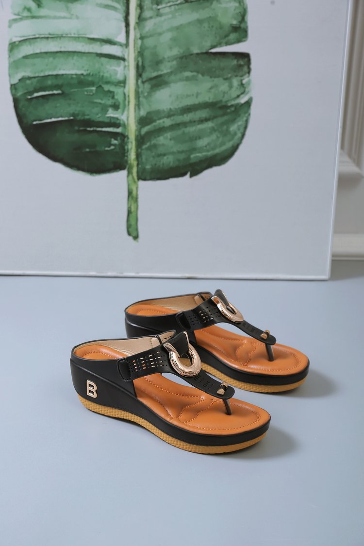 Comfortable Braided Sandals