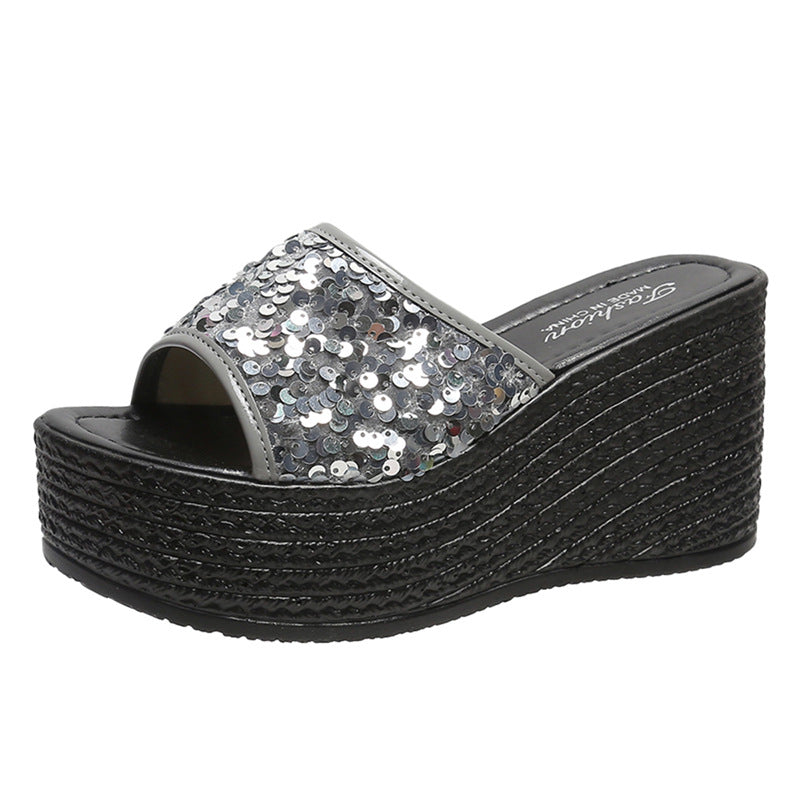 Relaxed Metallic Sandals