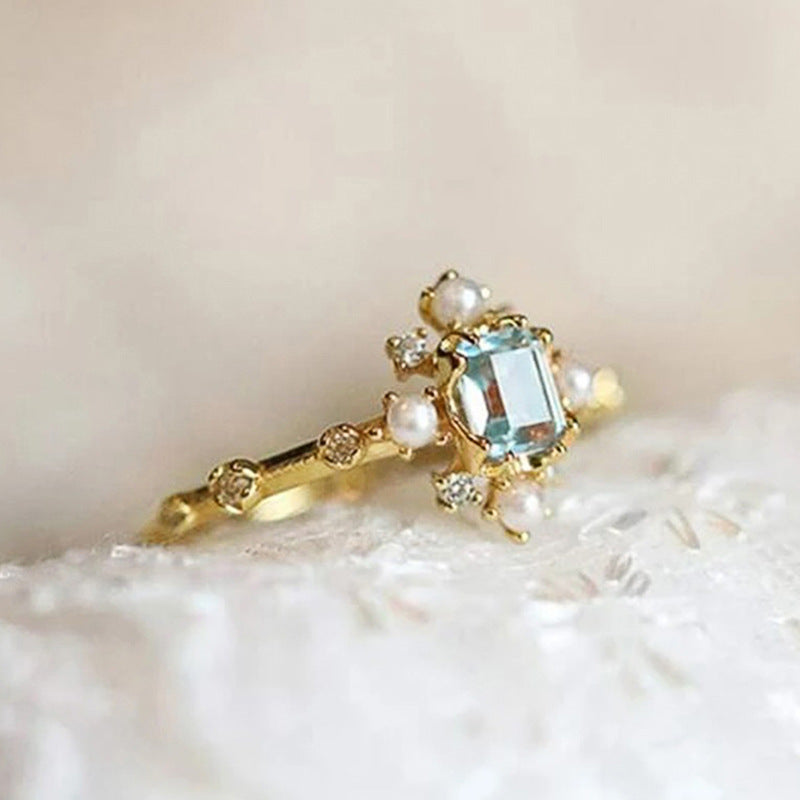 Soft Minimal Jewelry