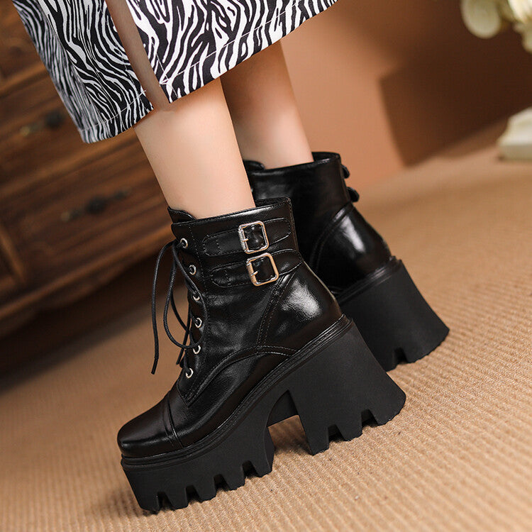 Airy Warm Boots