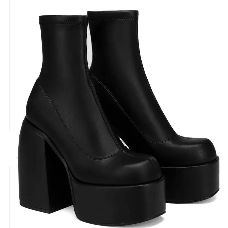 Light Heeled Boots