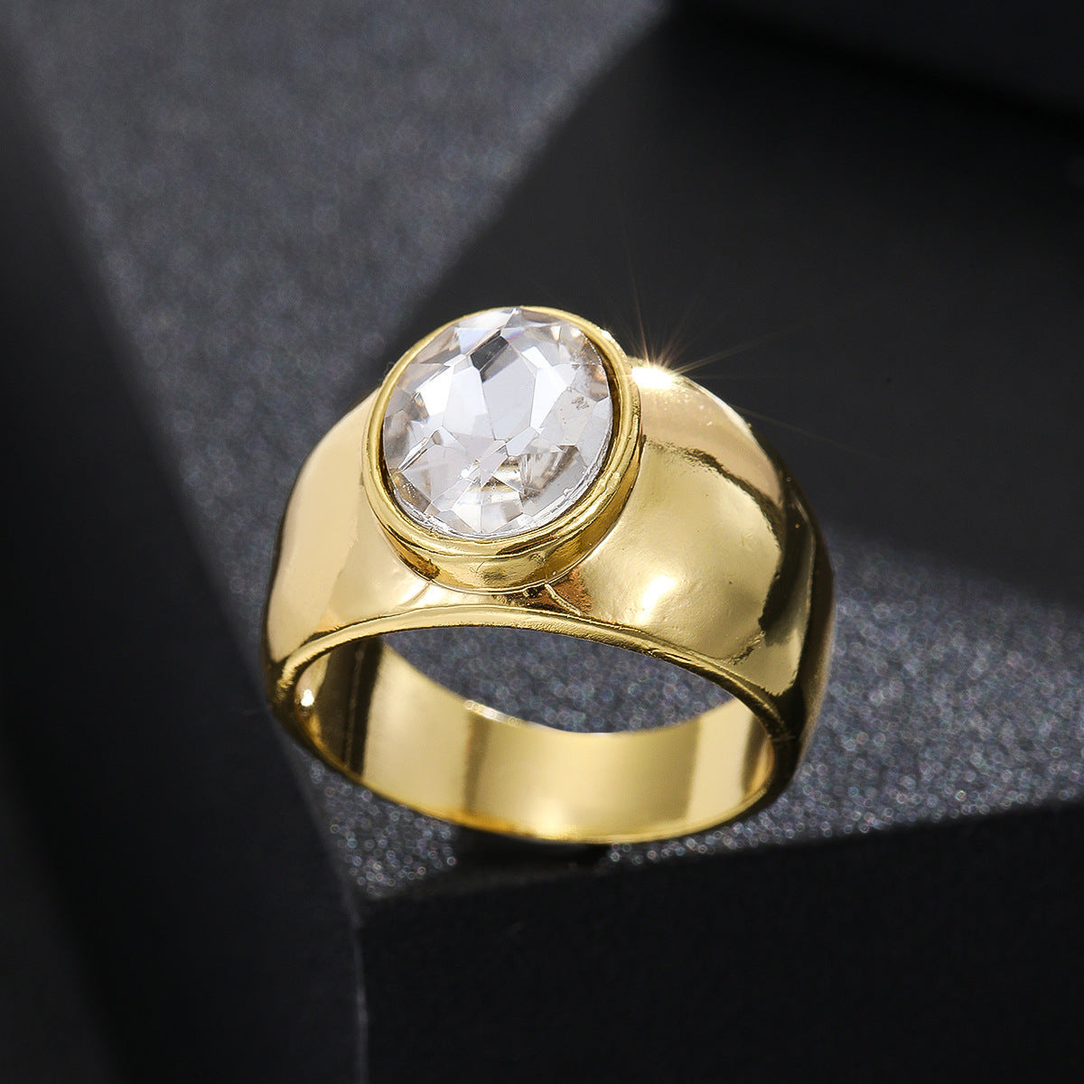 Soft Minimal Jewelry
