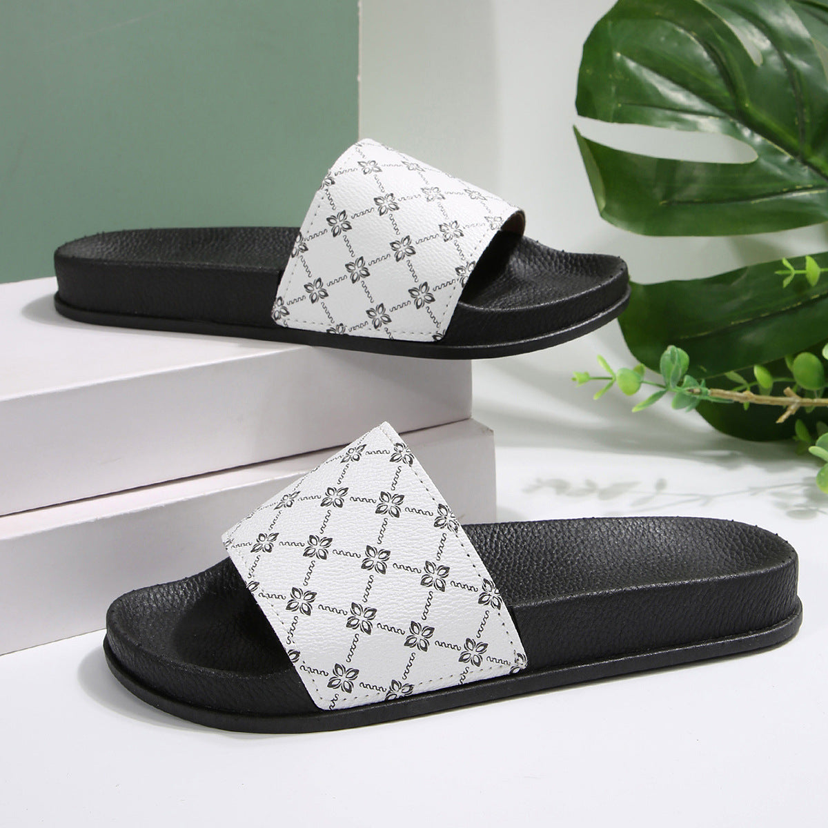 Beach Raffia Sandals