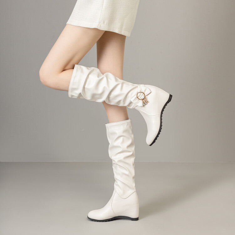 Clean Warm Boots