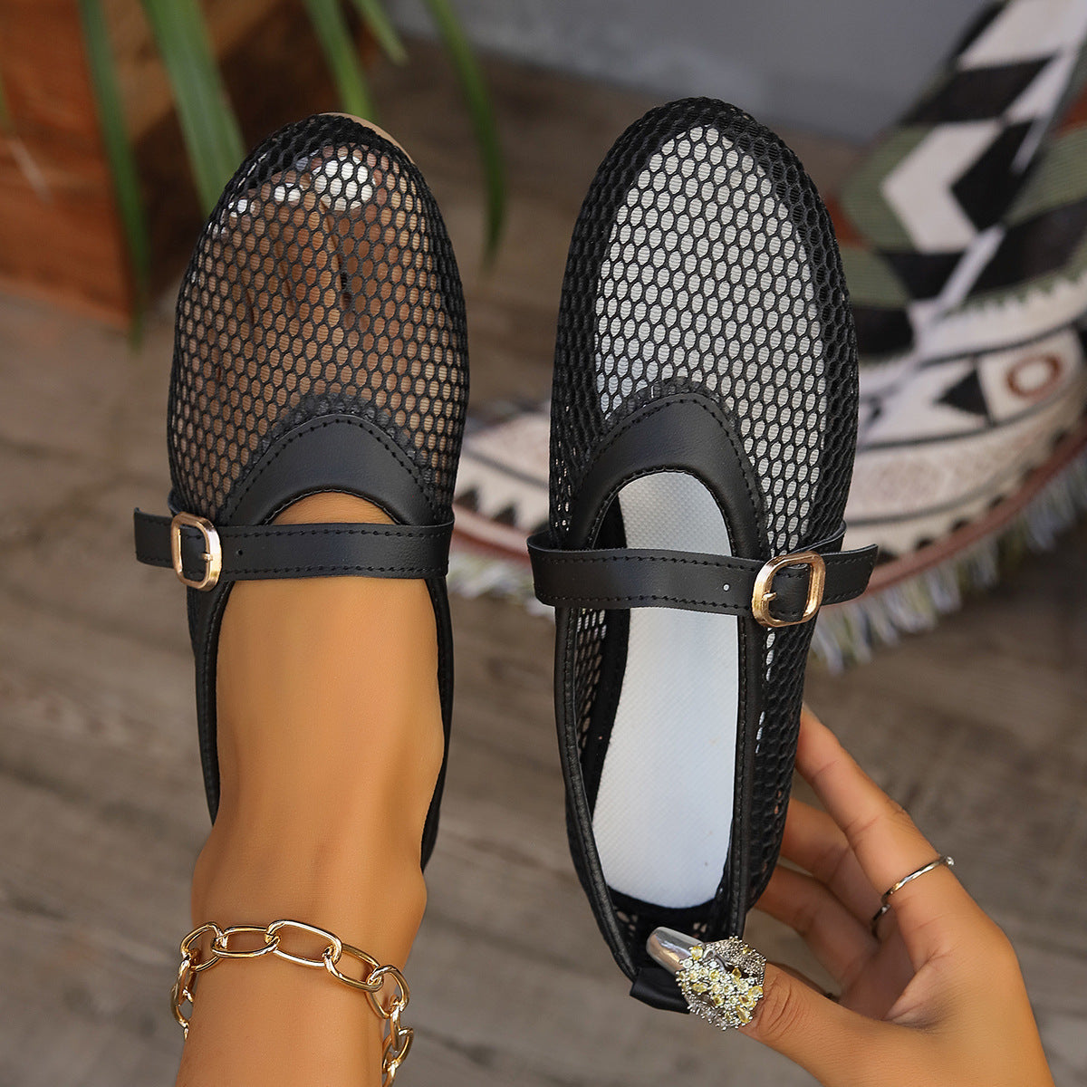 Weekend Cushioned Sandals