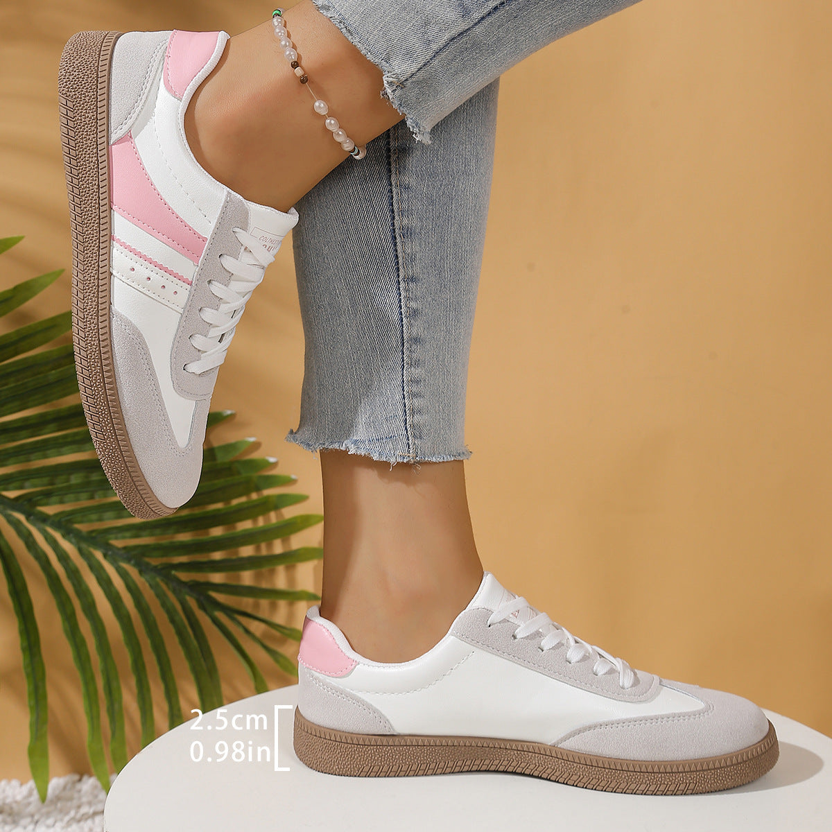 Light Knit Sneakers