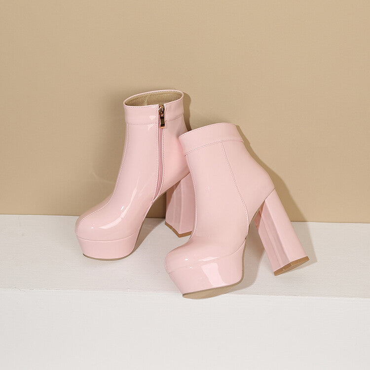 Airy Minimal Boots