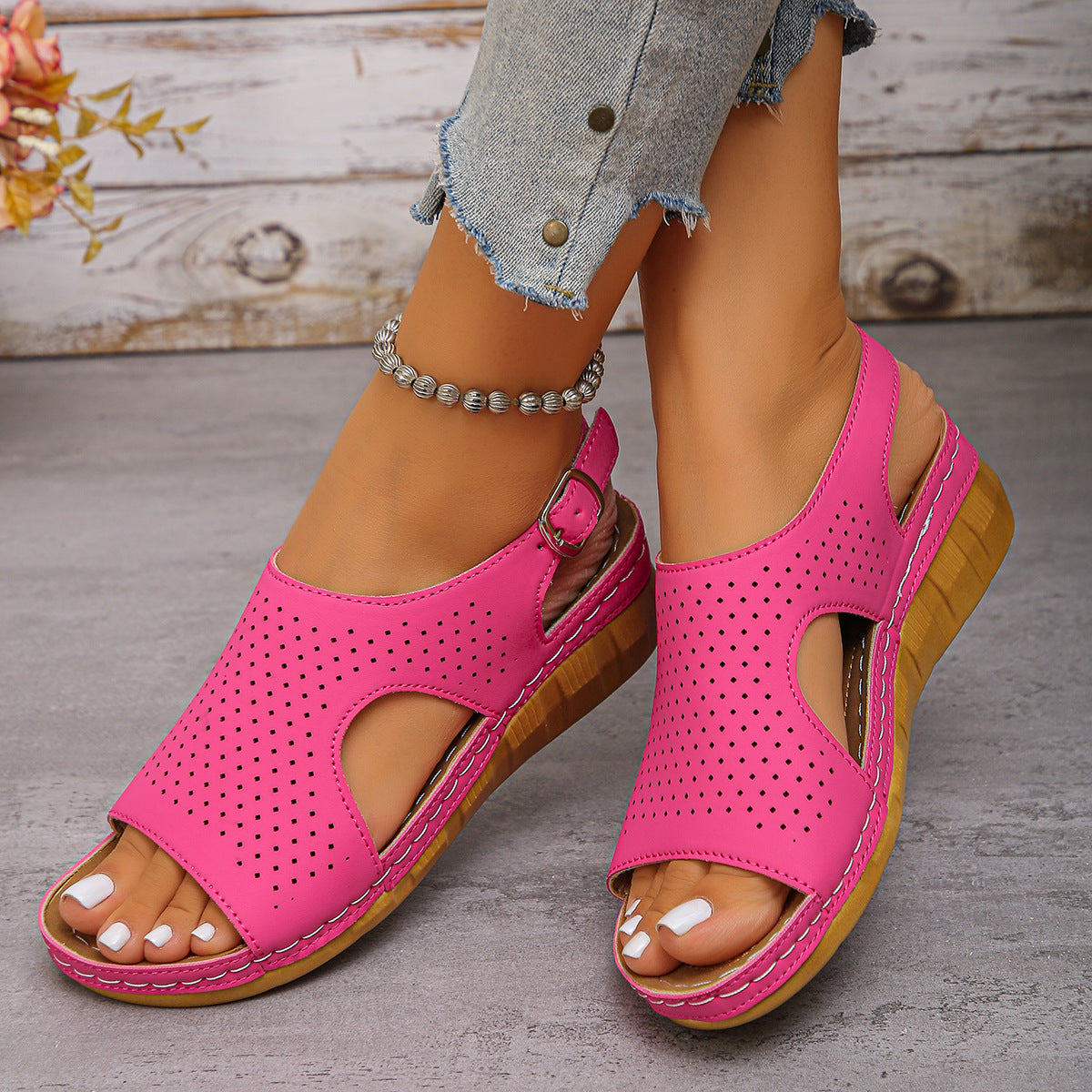 Daily Lightweight Sandals