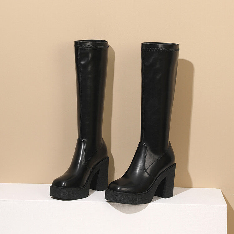 Simple Lug-Sole Boots