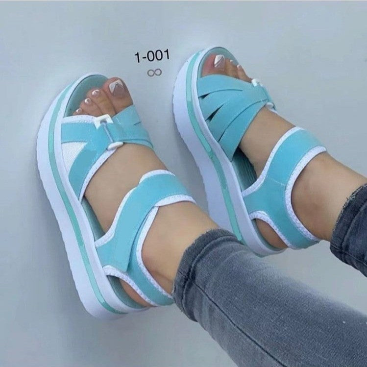 Easy Flat Sandals