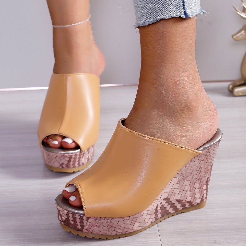 Clean Vacation Sandals