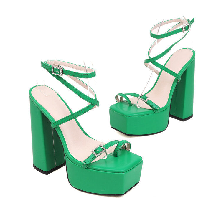 Travel Resort Sandals