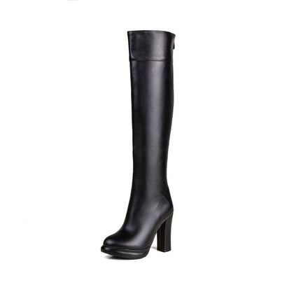 Timeless Minimal Boots