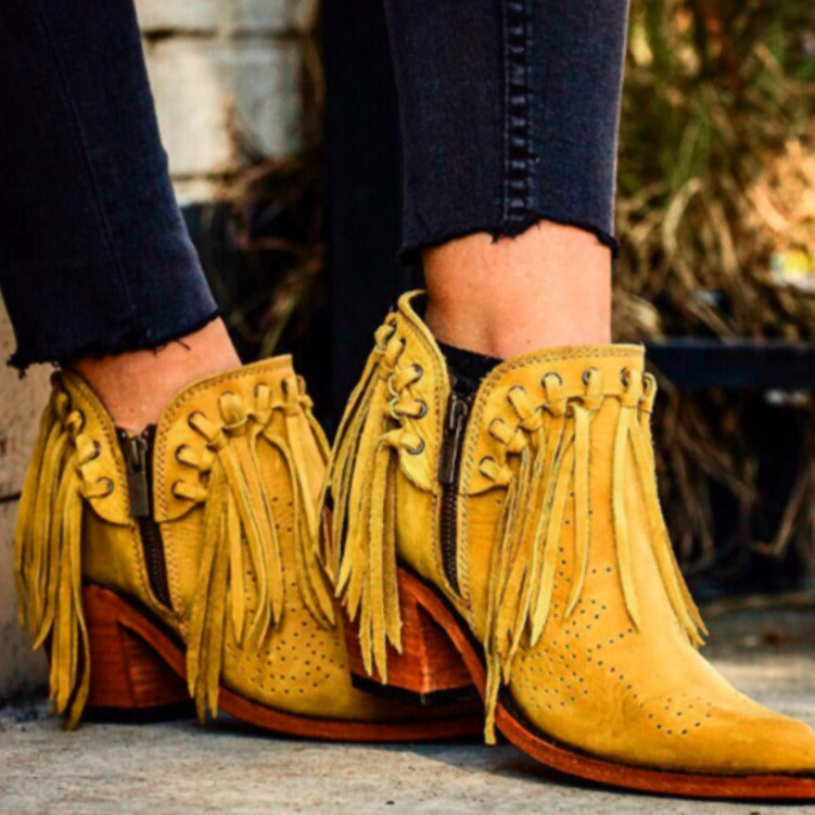Walking Heeled Boots