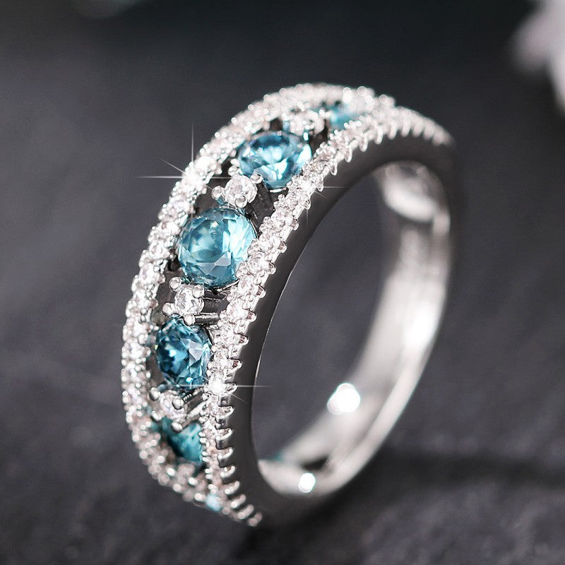 Graceful Minimal Jewelry