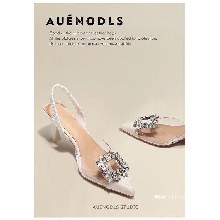 Light Open-Toe Sandals