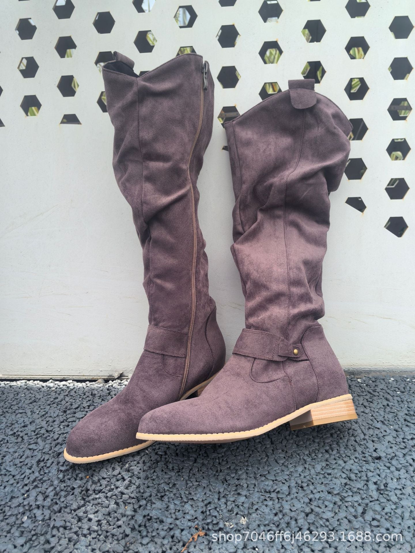 Sunny Vintage Boots