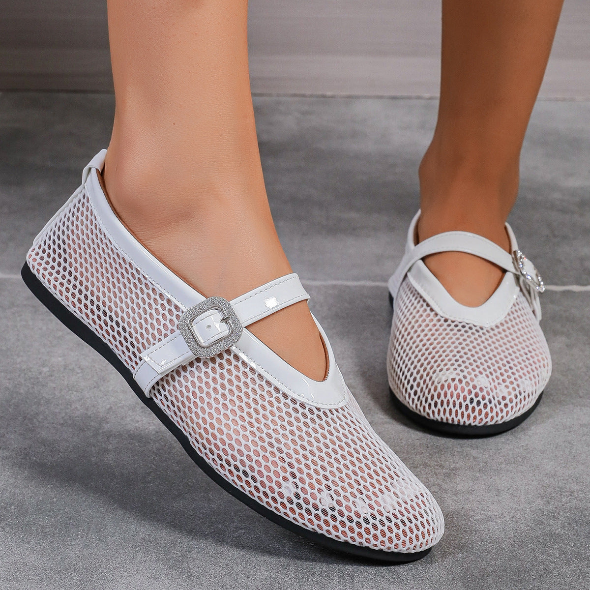 Travel Lace-Up Sandals