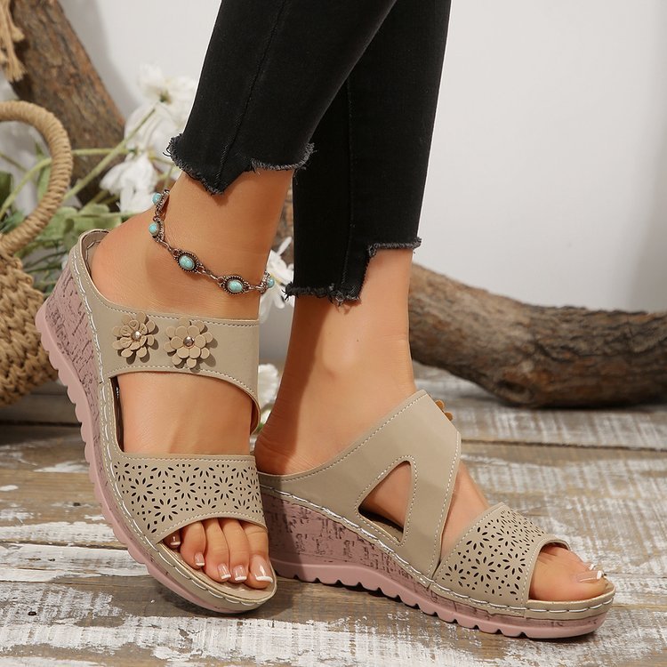 Travel Buckled Sandals