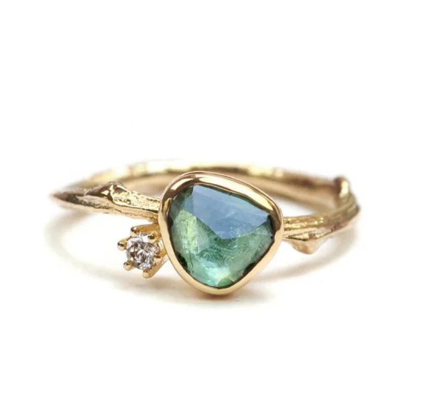 Daily Minimal Jewelry