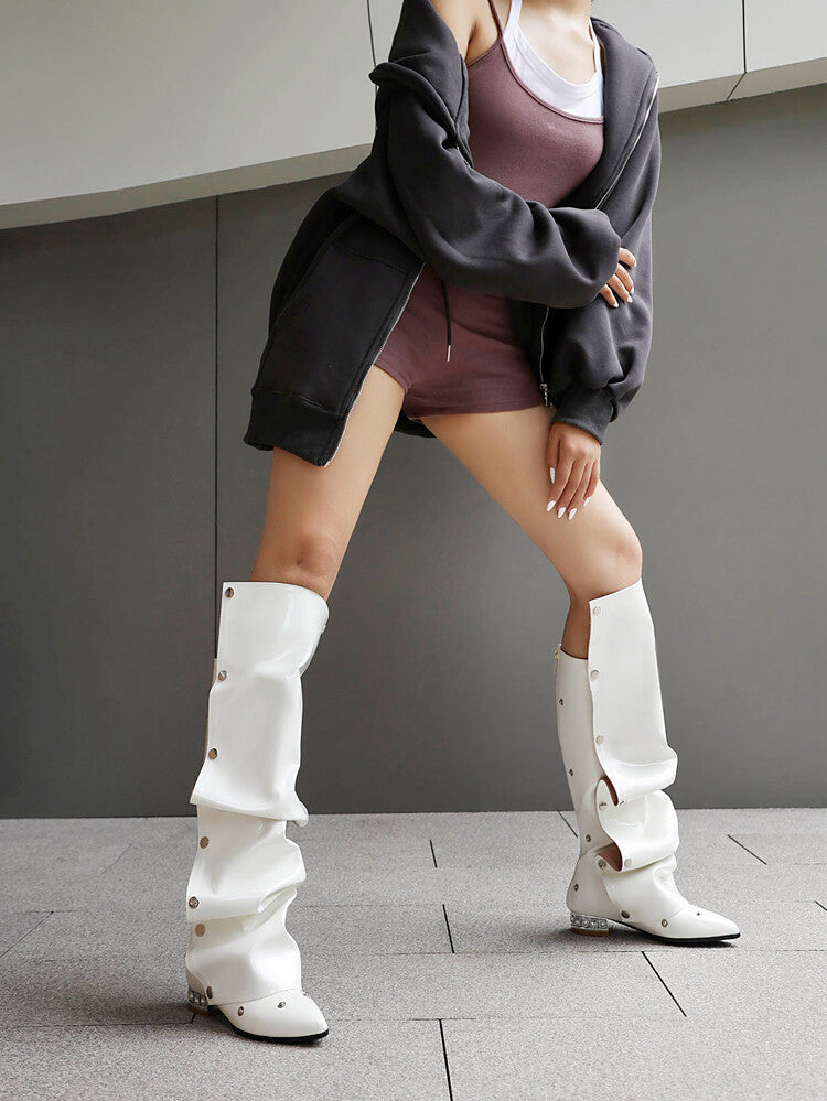 Simple Pointed Boots