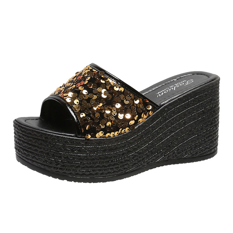 Relaxed Metallic Sandals
