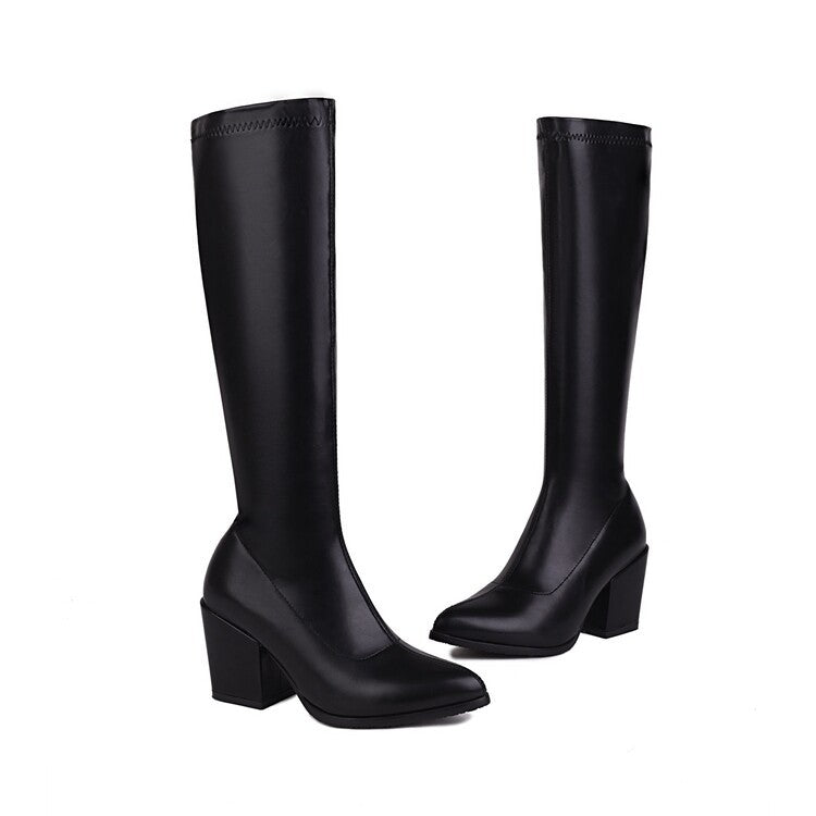 Relaxed Buckled Boots