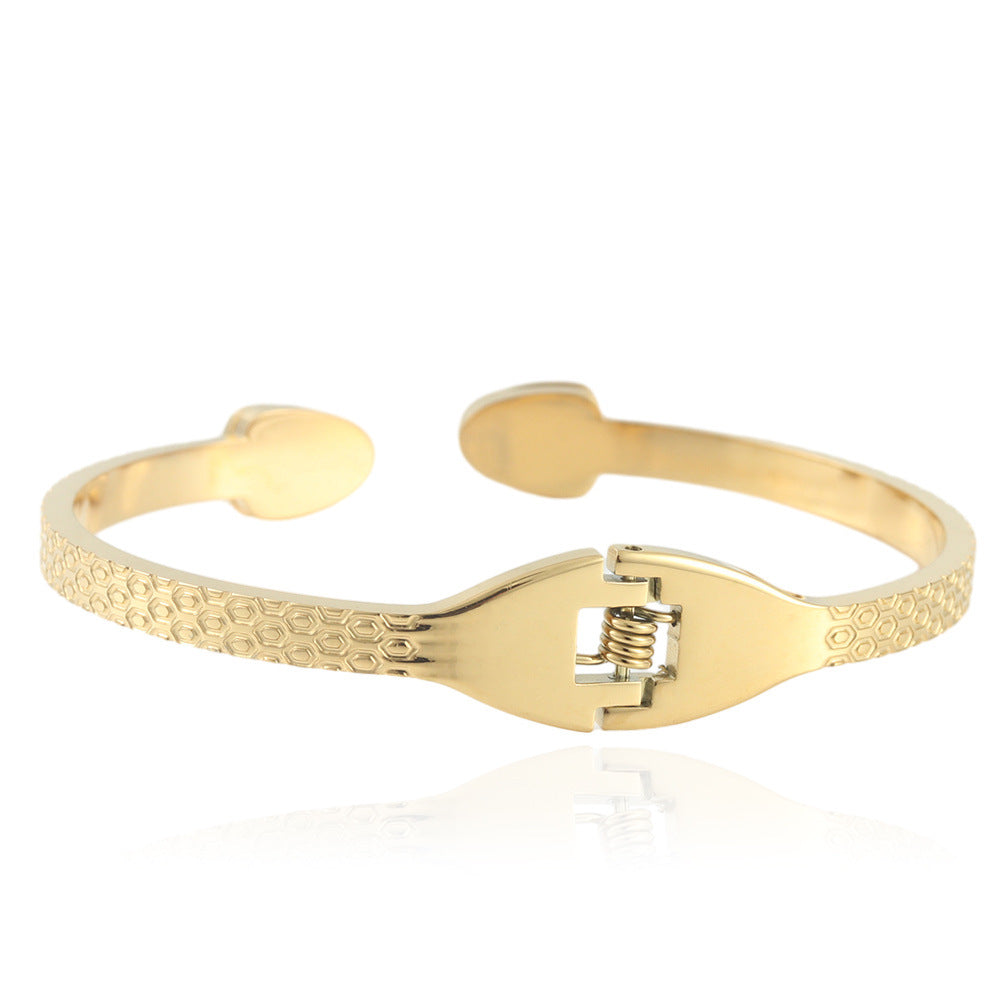 Modern Pearl Jewelry