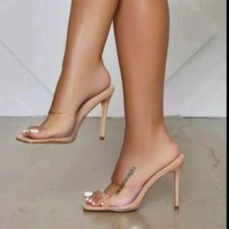 Timeless Raffia Sandals