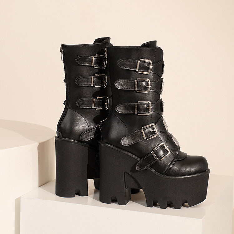 Airy Winter Boots