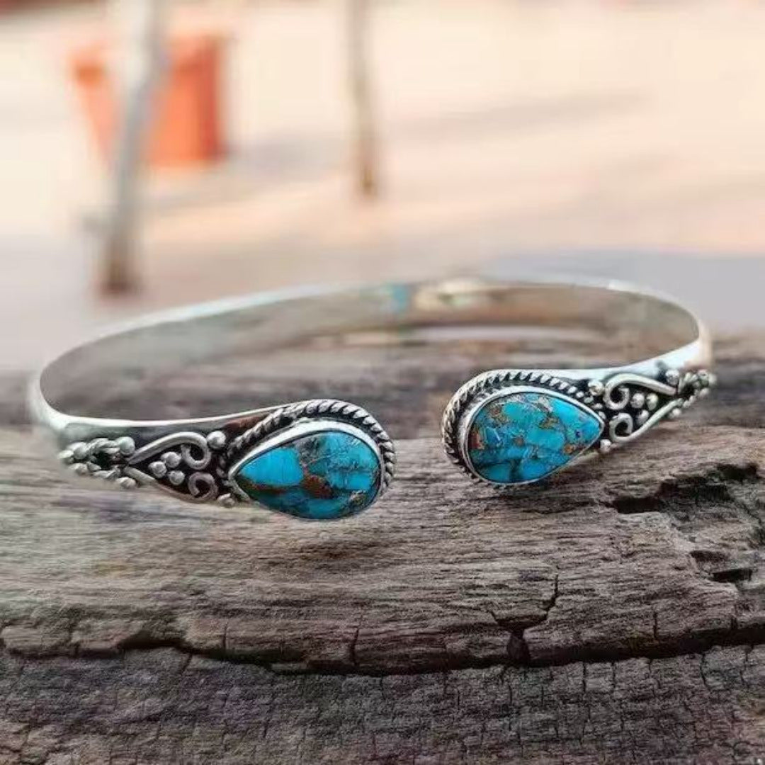 Everyday Vintage Jewelry