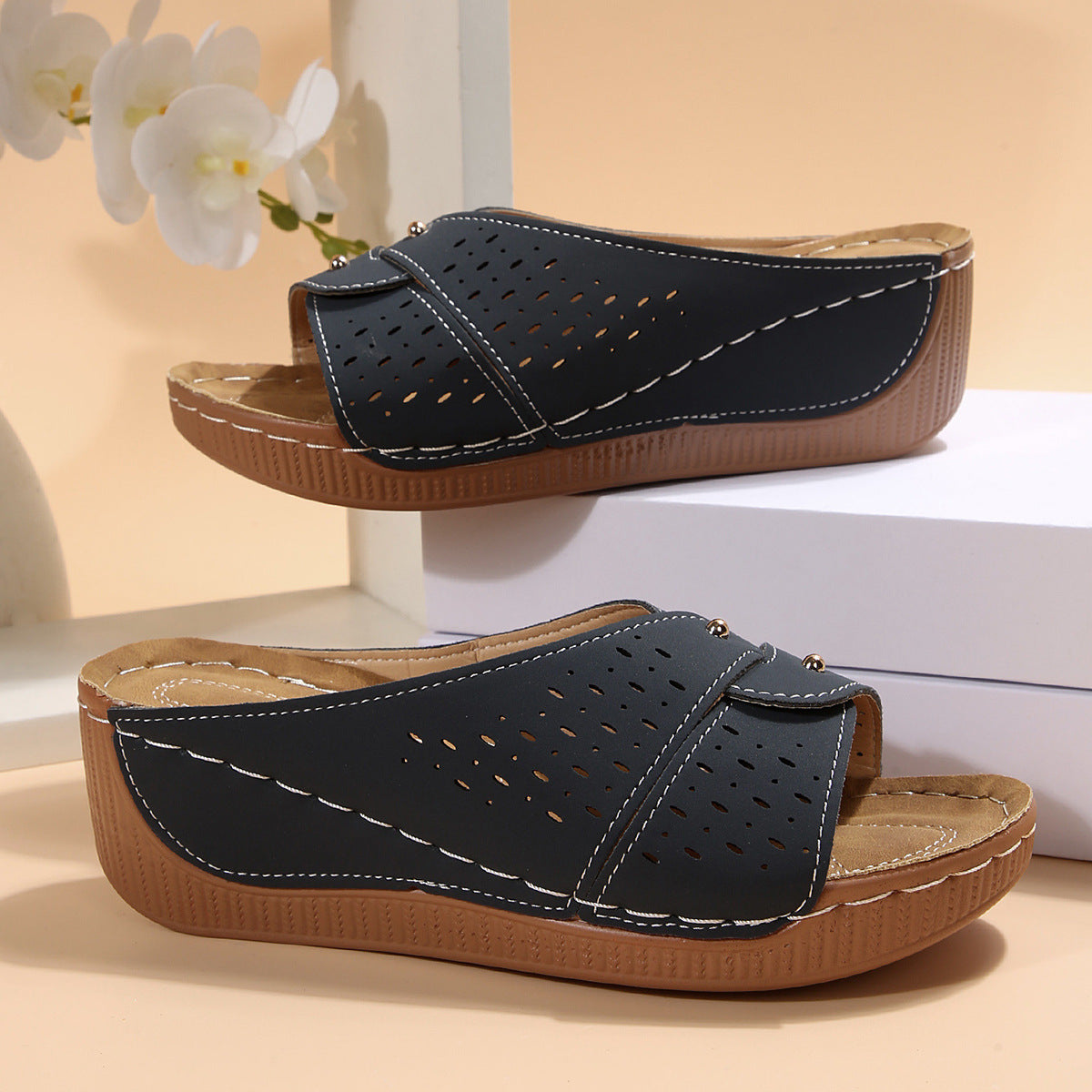 Vacation Metallic Sandals