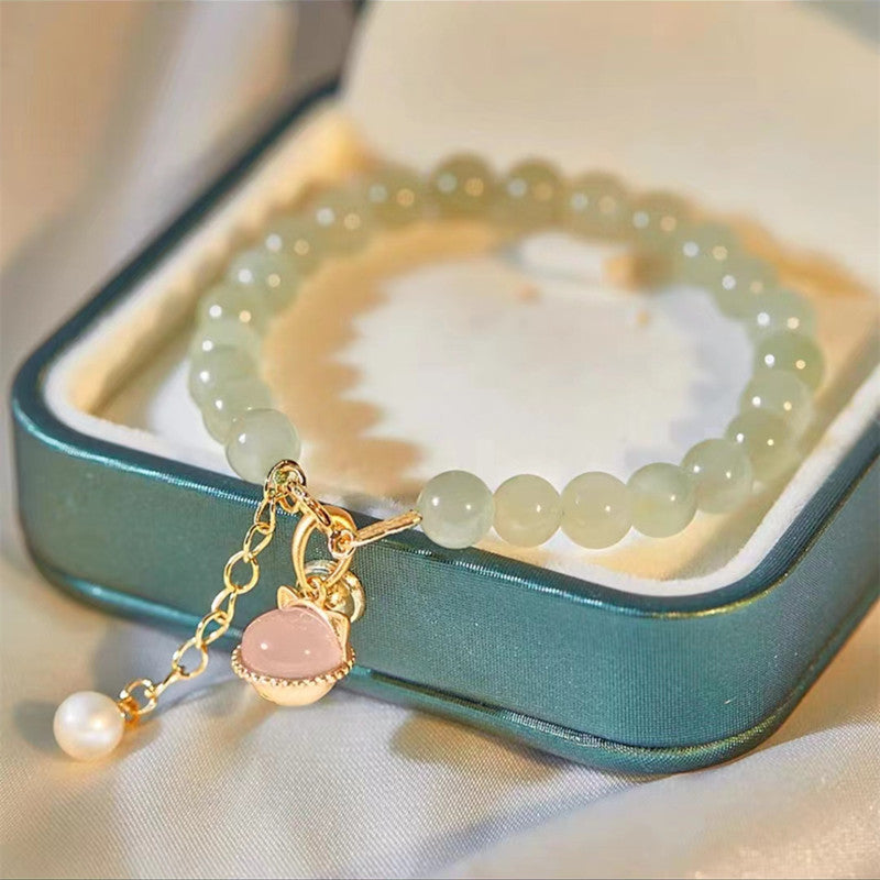 Elegant Vintage Jewelry
