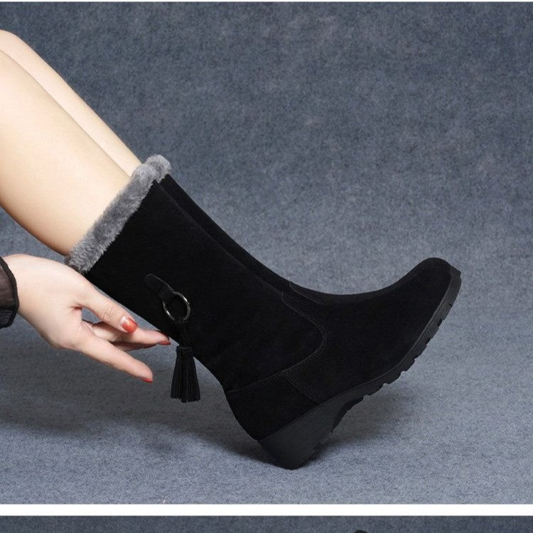 Resort Buckled Boots