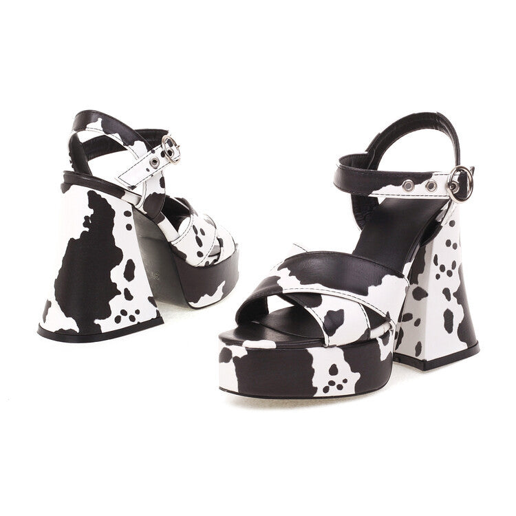 Relaxed Vacation Sandals