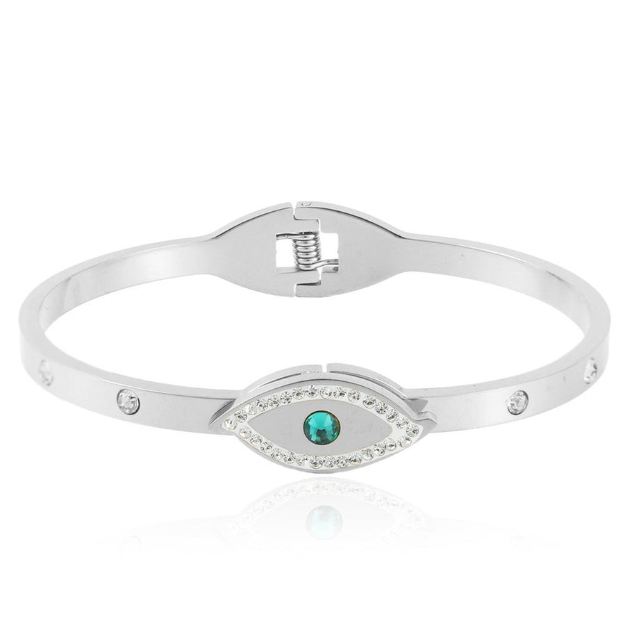 Travel Minimal Jewelry