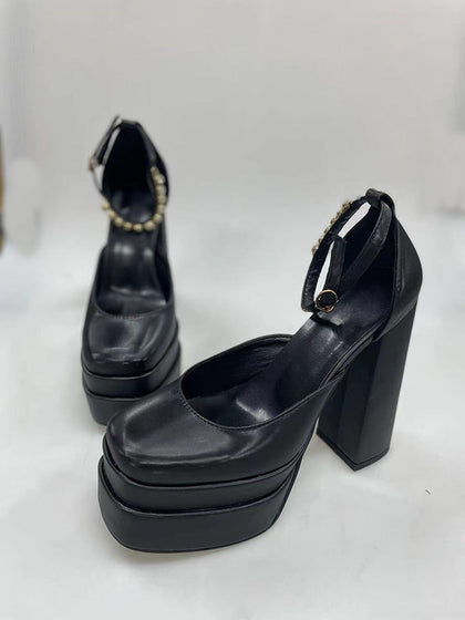 Brunch Cushioned Sandals