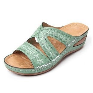 Simple Braided Sandals