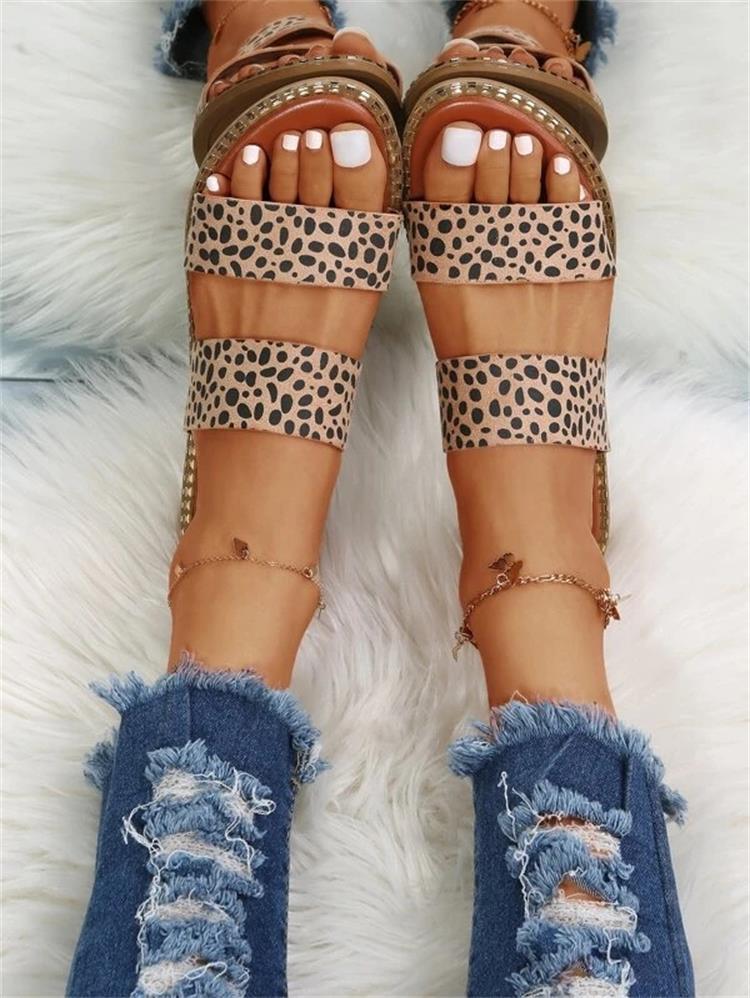 Relaxed Braided Sandals