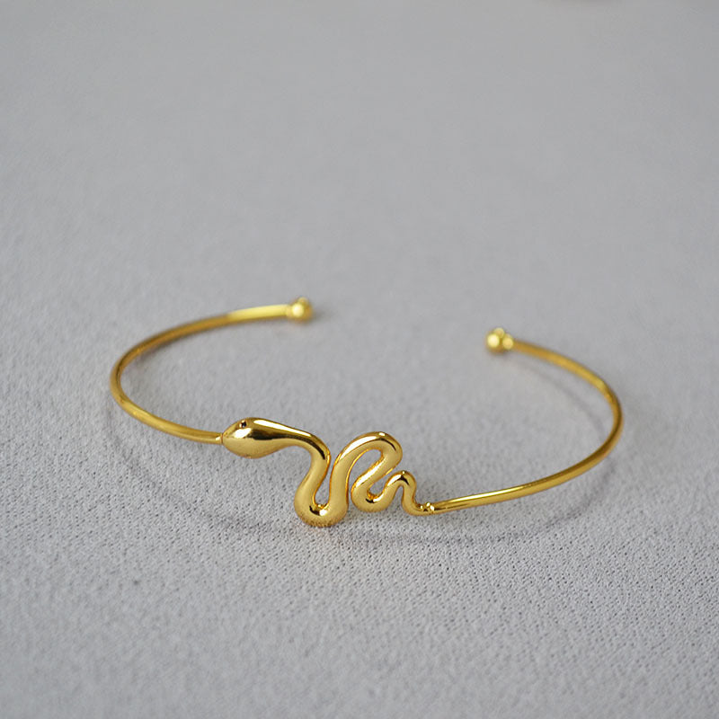 Clean Textured Jewelry