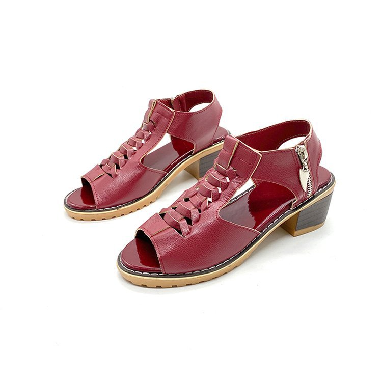 Clean Wedge Sandals